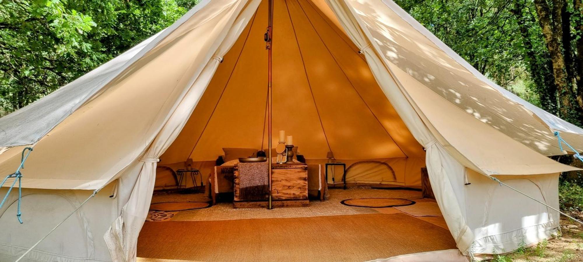 Luxury Bell Tent At Camping La Fortinerie Mouliherne Екстер'єр фото